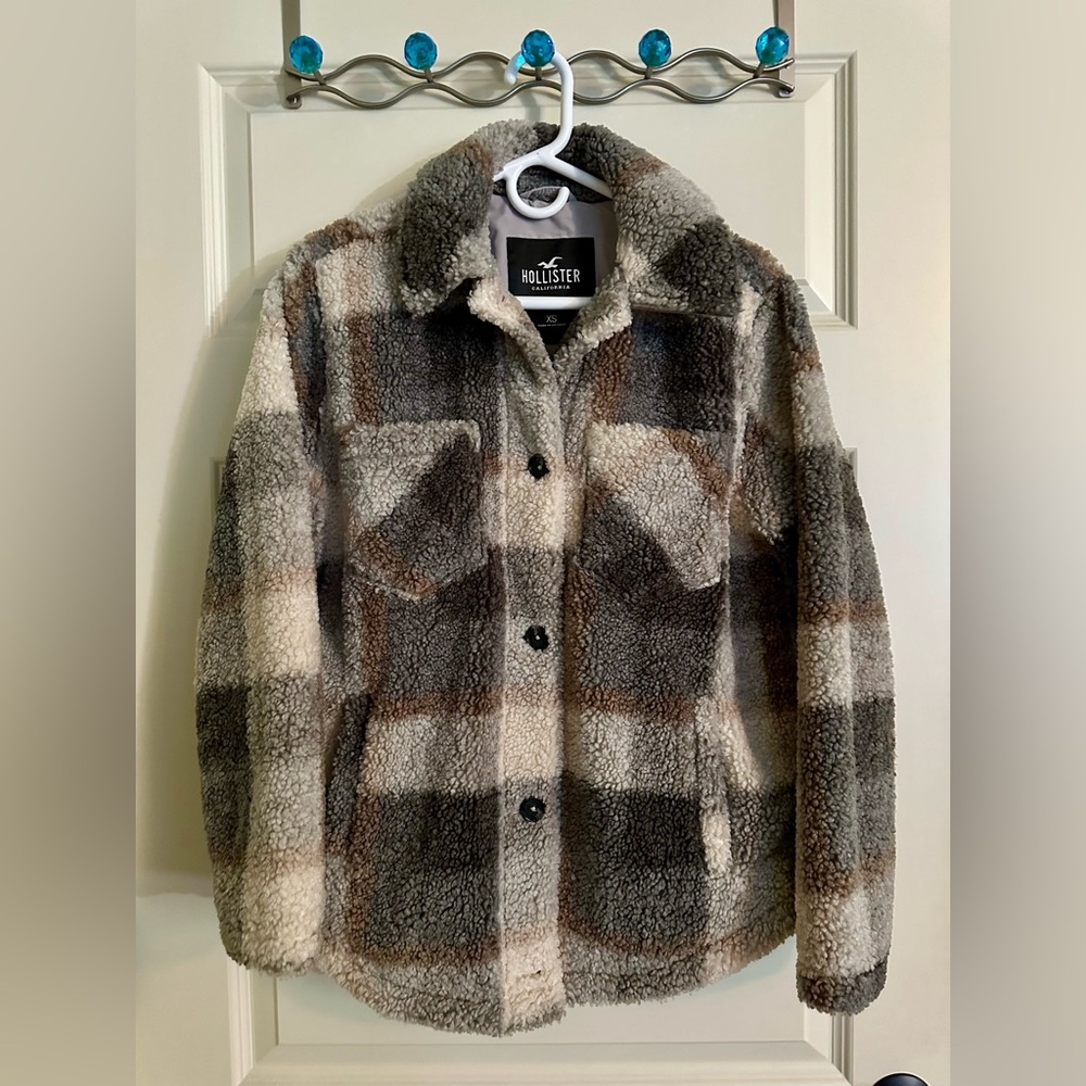 Hollister Plaid Sherpa Peacoat